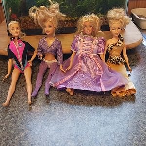 Barbies 4